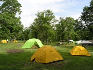 国際自然環境アウトドア専門学校のブログ-夜はテント泊